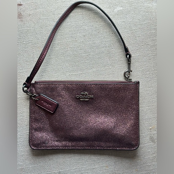 Coach - Picture 5 of 5